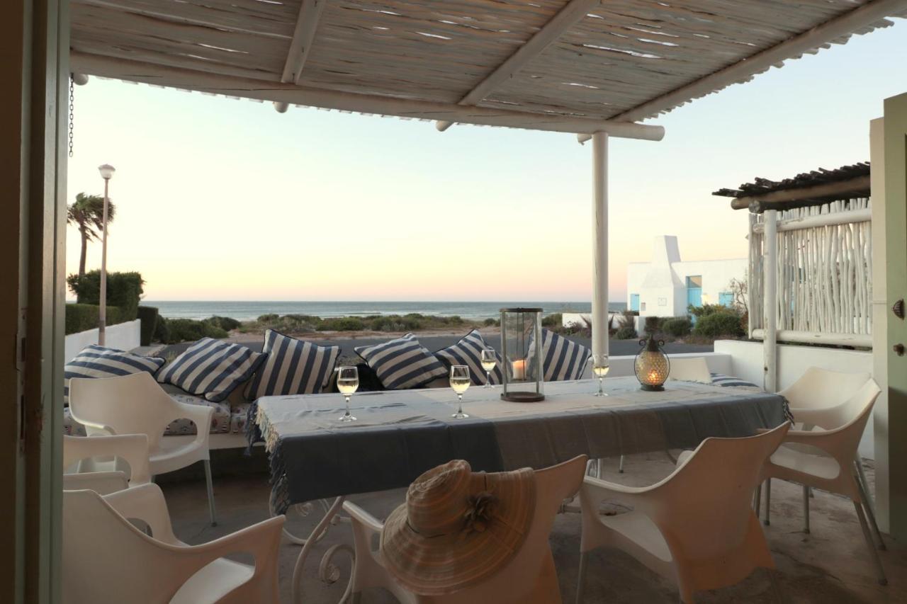 Over The Moon Paternoster Exterior foto